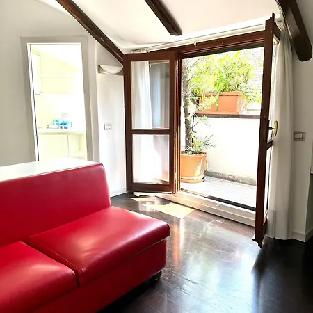 Garibaldi Suite-2